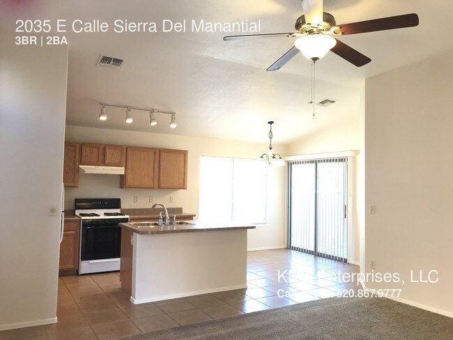 Building Photo - 3 bedroom 2 baths House - Drexel & Campbell