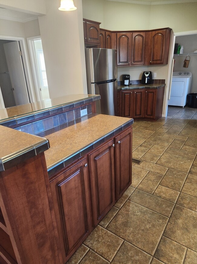 Building Photo - 1276 TN-30