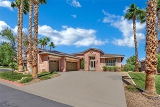 Building Photo - 1004 Golden Age Ct