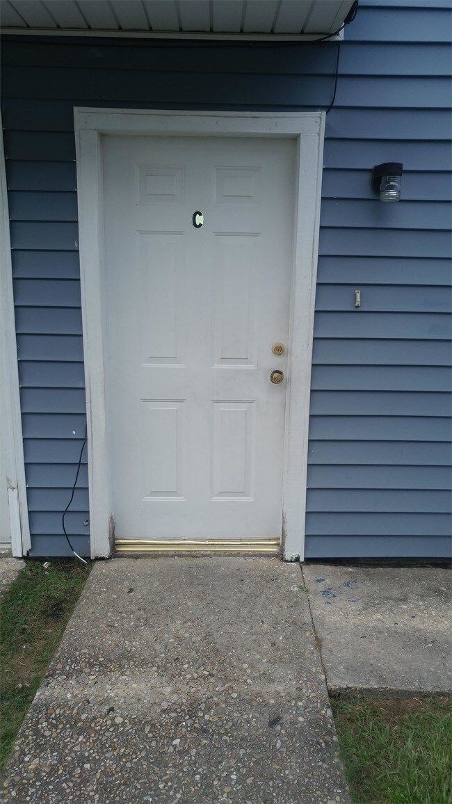 Foto del edificio - 118 Oak Ridge Ave