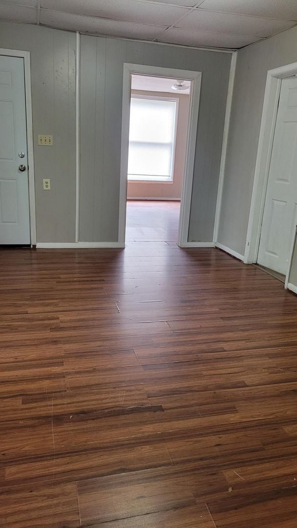 Building Photo - Cute 2br house nestled in a quiet neighbor...