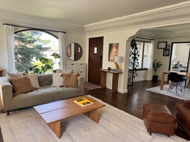 Foto principal - 1226 S Orange Grove Ave