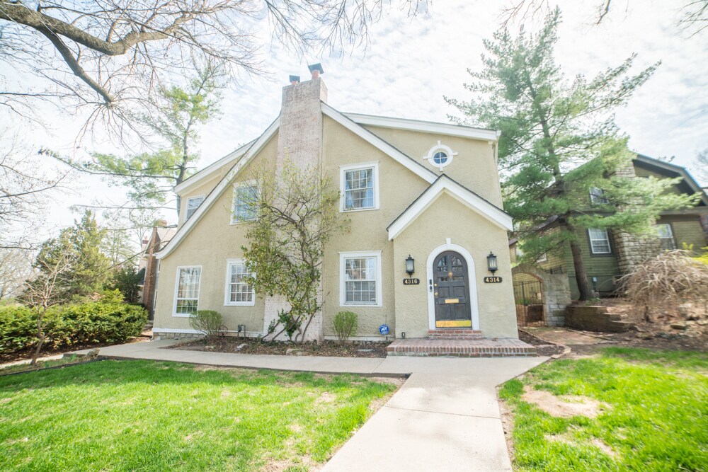 Foto principal - 4316 Rockhill Rd