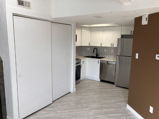 Foto del edificio - Charming 1-Bedroom, 1-Bathroom Condo In Wind Creek!