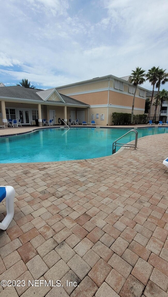 Building Photo - 4911 Key Lime Dr