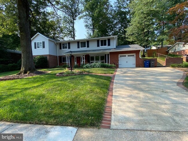Building Photo - 8511 Durham Ct
