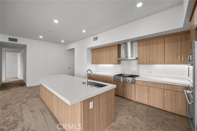 Building Photo - 2500 Rivington