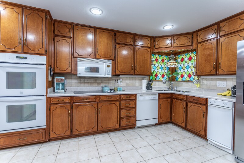 1201 Whaley Dr, Gainesville, TX 76240 House for Rent in Gainesville