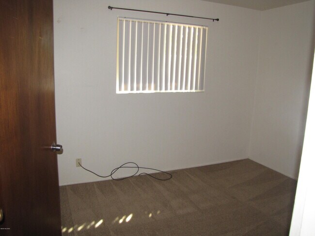 Foto del edificio - 1031 S Carnegie Dr