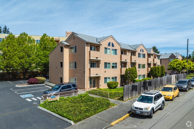 Building Photo - Salmon Creek