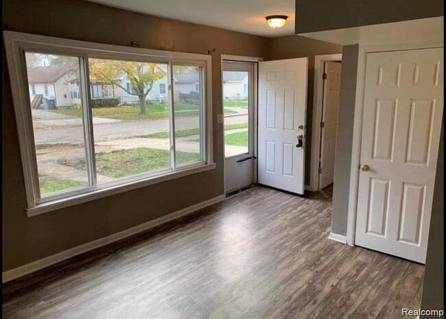 Foto del edificio - 1761 E Evelyn Ave