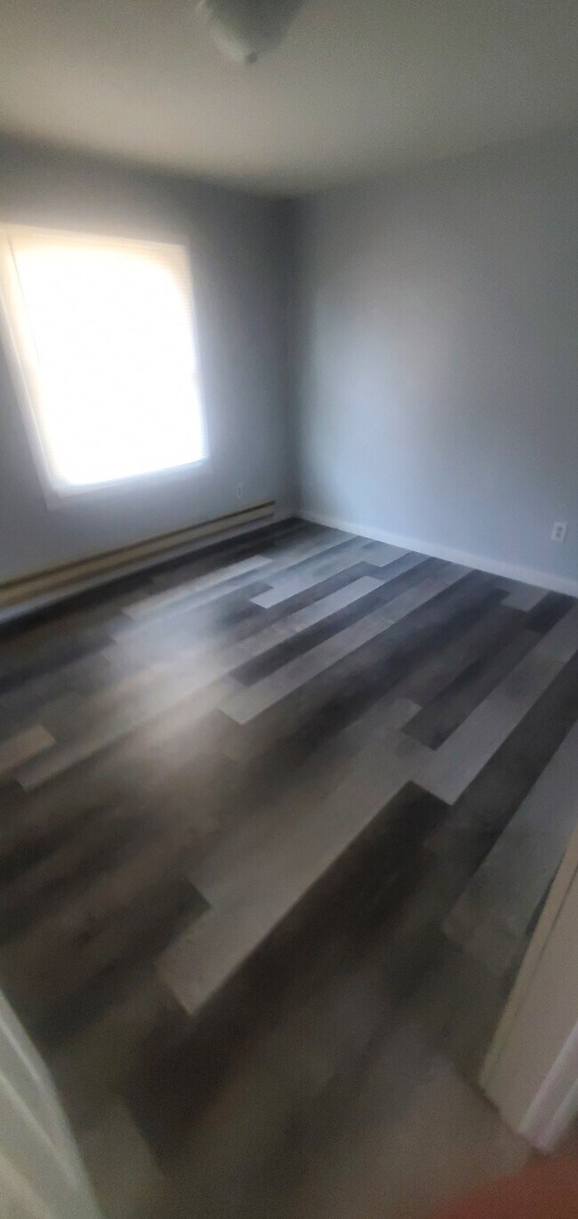 Building Photo - 1112 Liberty St