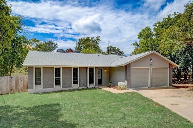 Building Photo - 3900 Chase Cir