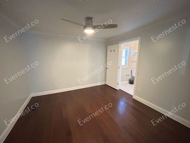 Building Photo - Lovely 3-Bedroom Home – A Perfect Blend of...