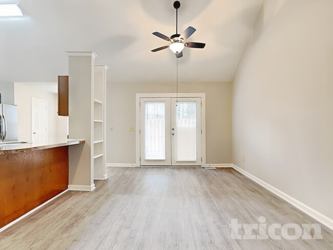 Building Photo - 100 Chippenham Cir