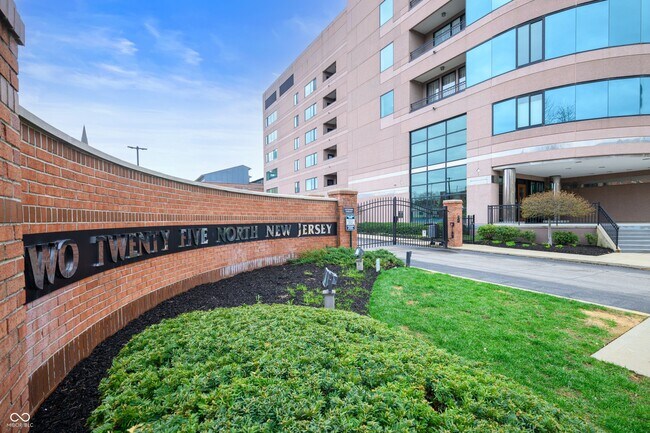 Foto del edificio - 225 N New Jersey St
