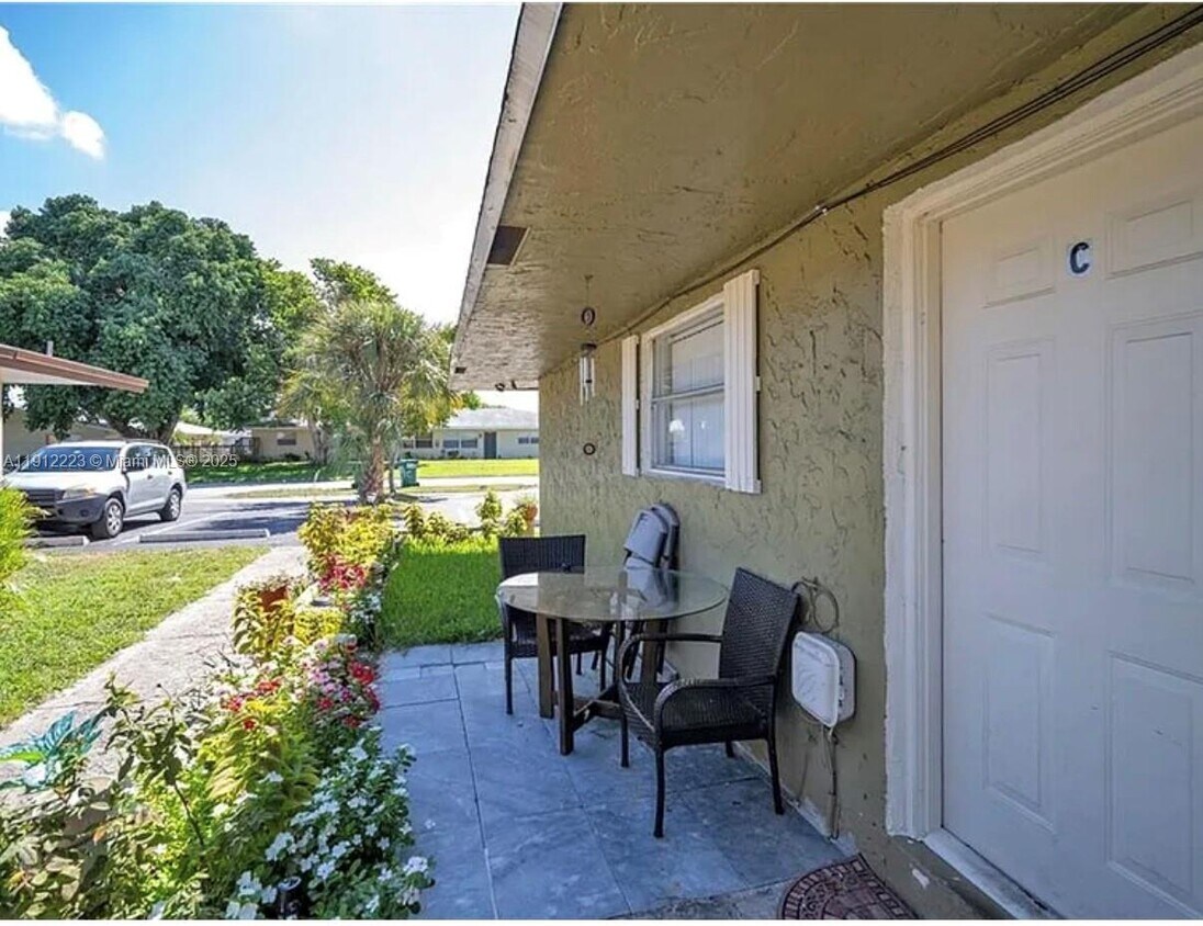 Foto principal - 581 Kathy Ln