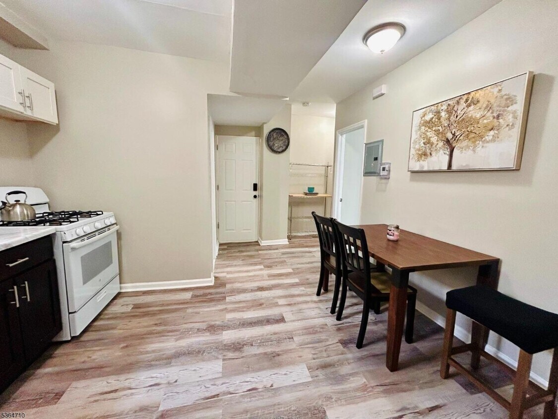 Primary Photo - 123 N 15th St