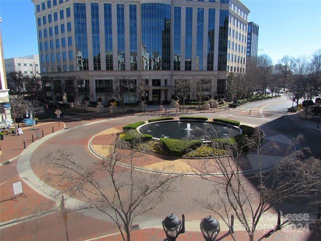 Foto del edificio - 4620 Piedmont Row Dr