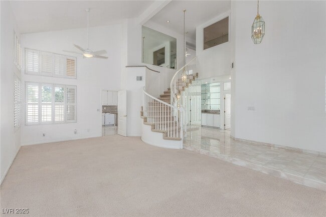 Building Photo - 3030 Cooper Creek Dr