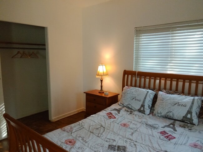 Photo - 525 S Lakemont Ave House