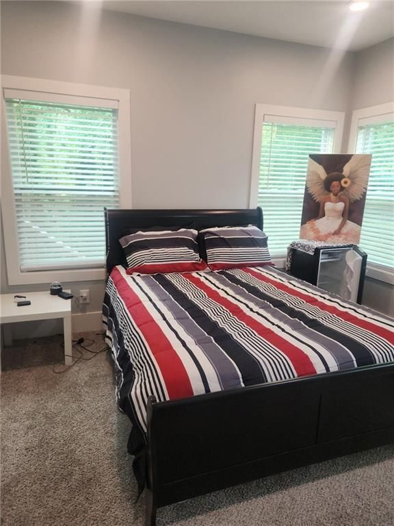 Building Photo - 3898 King Arthur Rd SW