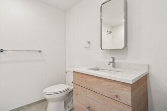 Interior Photo - The Lyle on Broad