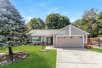 Building Photo - 601 Springmill Dr
