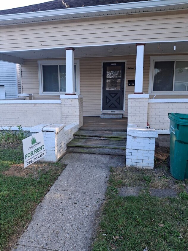 Primary Photo - 1619 P Ave