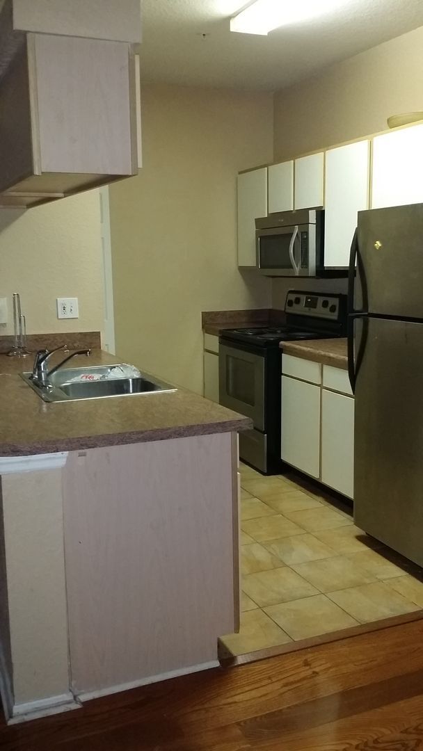 Photo - Luxury and Spacious, 1st floor condo with ...