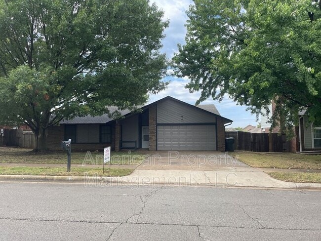 Building Photo - 9804 N 107th E Ave