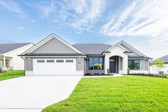 Building Photo - 4600 Chambers Bay Dr