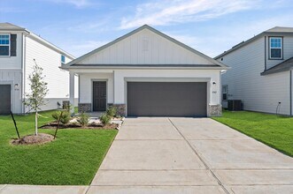 Building Photo - 8742 Vacek Xing Wy