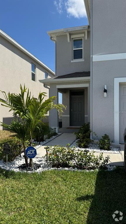 Building Photo - 33306 Darley Dl Trl