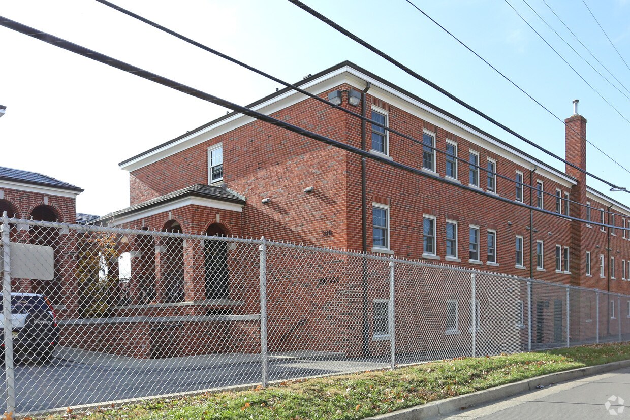 Foto del edificio - LTS 625 South Limestone