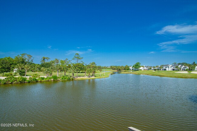 Foto del edificio - 36 Fishermans Cove Rd
