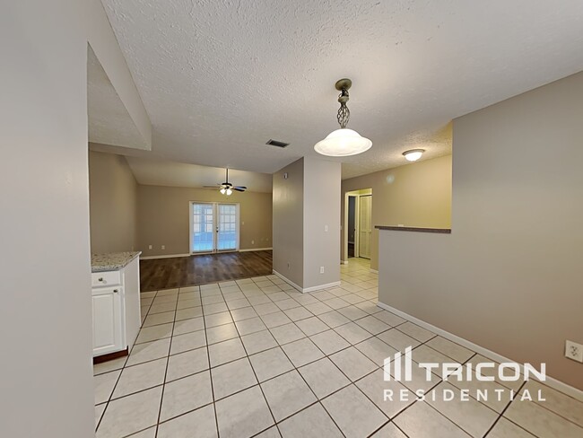 Building Photo - 3209 Las Brisas Drive Brandon FL