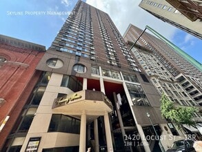Building Photo - 1420 Locust St