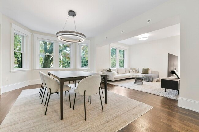 Foto del edificio - 70 Marshal St