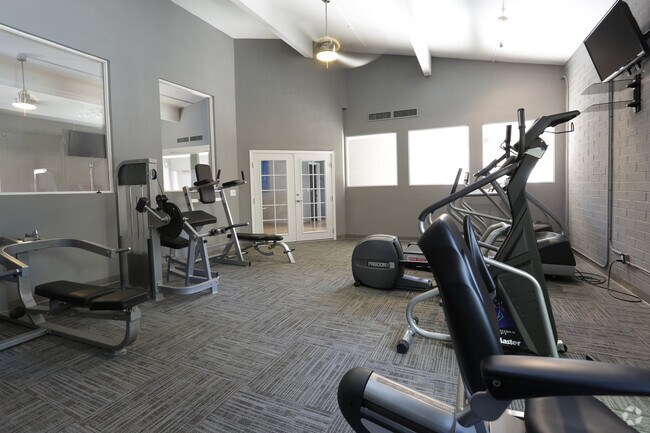 Gimnasio - Copper Creek Apartments