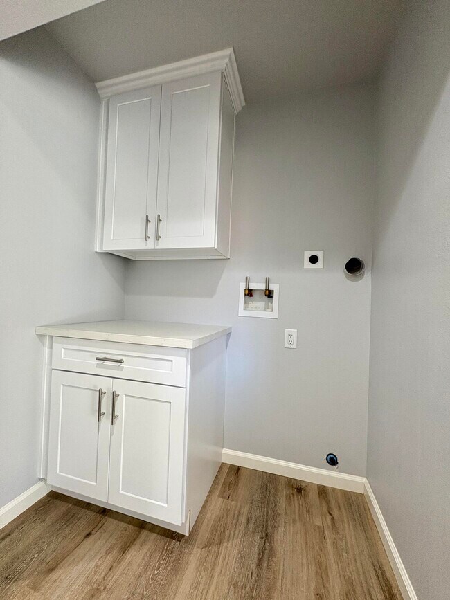 Foto del edificio - 37132 Kendrick Cir