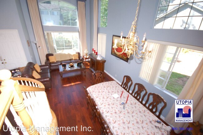Building Photo - 4 br, 3 bath House - 2136 Vintage Place