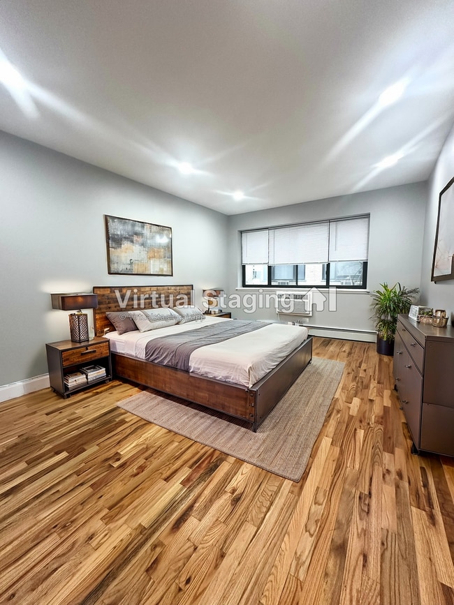 6954 Sheridan Studio Available Now - 6954 N Sheridan Apartments