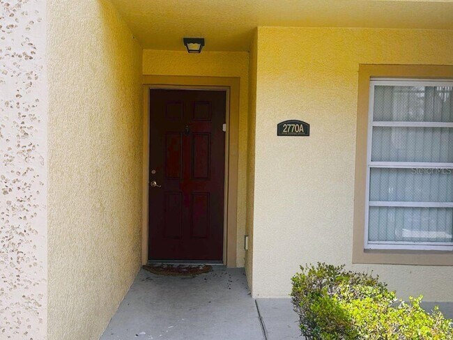 Foto del edificio - 2770 Club Cortile Cir