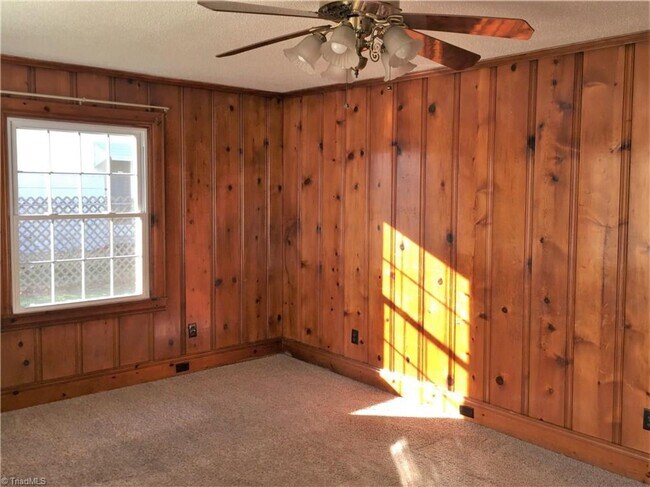 Foto del edificio - Ranch in Lexington