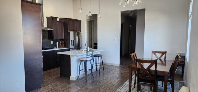 Foto del edificio - 5901 Witkin St SE