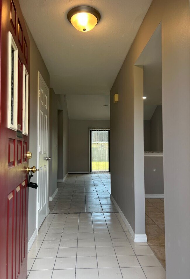 Foto del edificio - Updated & Remodeled 2/2 Townhouse in Kissi...