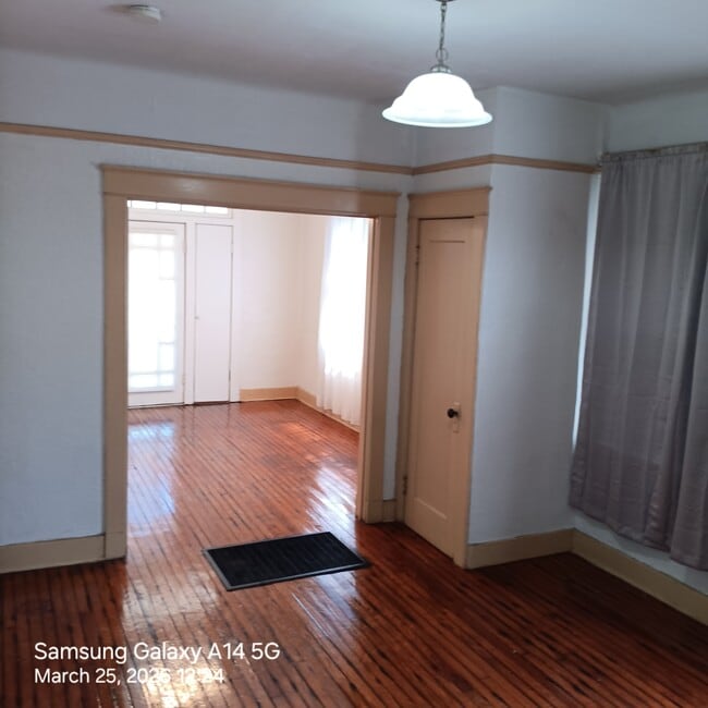 first and second room - 3314 Touro St