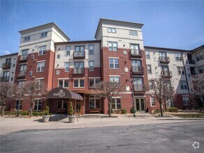 Building Photo - 1000 Providence Pl