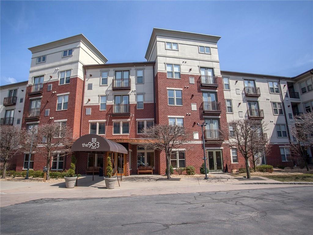 Foto principal - 1000 Providence Pl